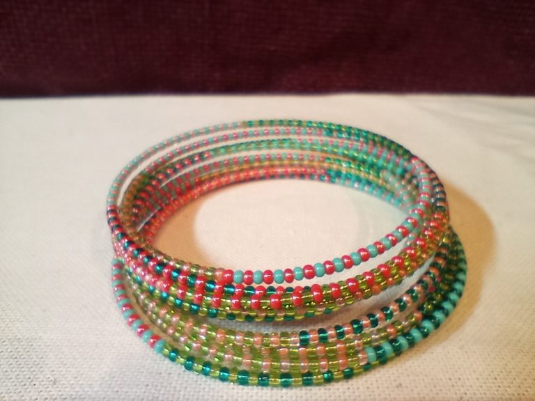 Slinkee Bracelet - £20 Slinkee Bracelet